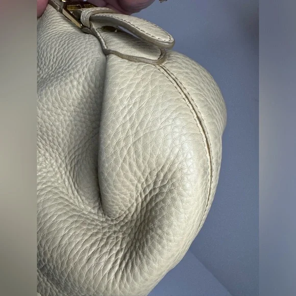 #244 MCM Pebbled Leather Hobo Shoulder Bag - Picture 9 of 16